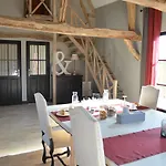 La Parenthèse 3* Le Déluge
